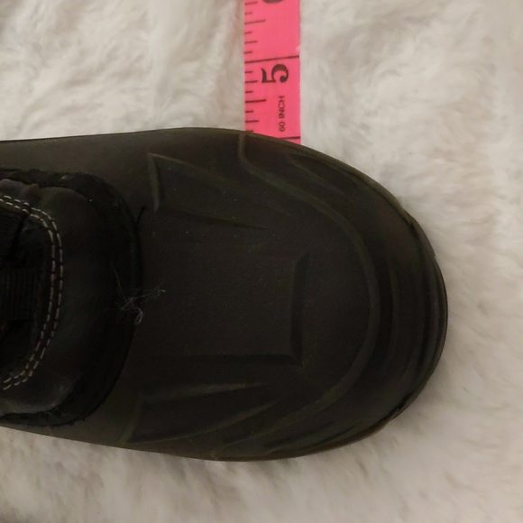 Canadiana| Black Thinsulate Boots Waterproof soles Black Laced Up - Picture 15 of 15